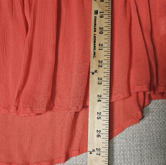 NWT Butterfly Sleeve, Embroidered, Flowy, 100% Rayon, Summer Blouse Top Lg - Picture 12 of 13